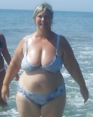 Badeanz Ge Bikini Bh Bbw Reifen Jugendlich Gro Riesig Gekleidet Porno