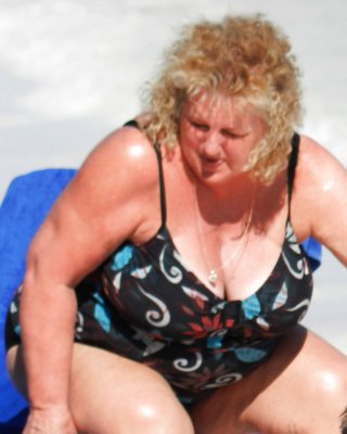 Beach Milfs And Grannies