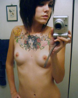 Cute Emo Mädchen #5240200