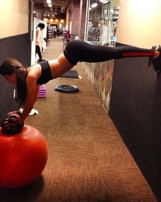 Jen Selter  yoga pants   #21993263