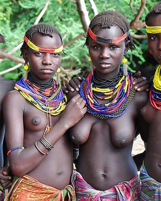 The Beauty Of Africa Traditional Tribe Girls