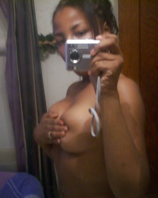 Hot Black Women Mirror Shots