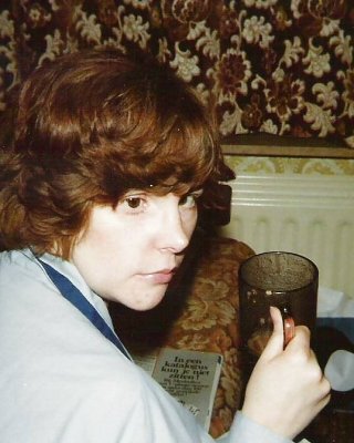 彼女が若かった頃の70-80年の間には、彼女のような人はいませんでした。
 #21612278