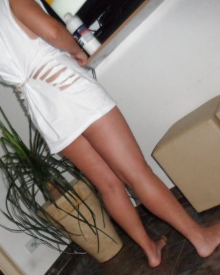 Alicia Erfreut Rabuda 2 #20565376