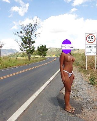 Puta brasileña exhibicionista en público
 #20052045