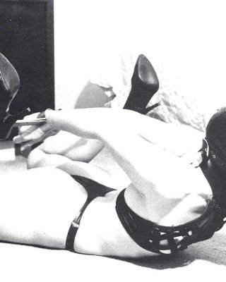 Mis posiciones favoritas de bondage en las que quiero que me pongan
 #22019068