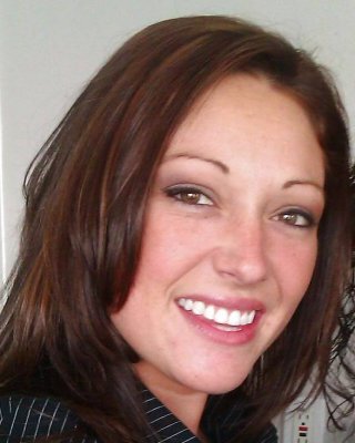 Wunderschöne Brünette Milf #13749564