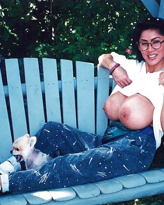 Große Titted Asiatin Sie Weg In Alaska Zeigt #12525746
