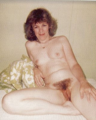 Keksa ayollarning sochli mushuklari