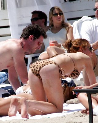 Lindsay Lohan ... In Hot Leopard Bikini