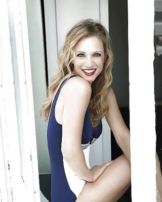 AJ Cook- #22486941