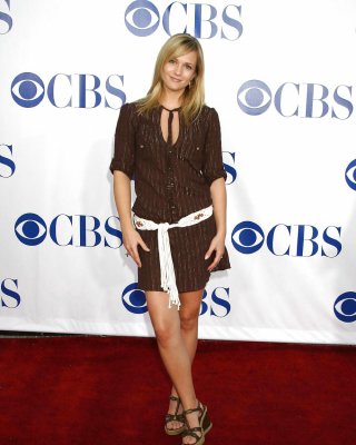 AJ Cook- #22486970