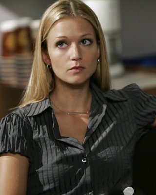 AJ Cook- #22486986