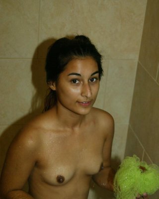 Persian girl posing nude Porn Pictures, XXX Photos, Sex Images #549456 -  PICTOA