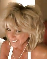 Milf Bibliothekar #17318440