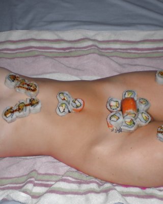Sushi-Mädchen #17641100