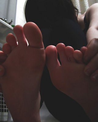 Sexy Female Feet And Soles