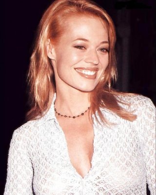 JERI RYAN