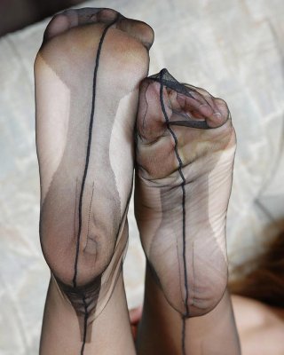 Wunderbare Susanna In Schwarz Ff-Nylons #4327111