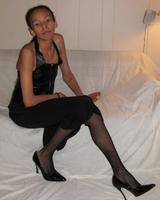Danielle In Schwarz #4422283