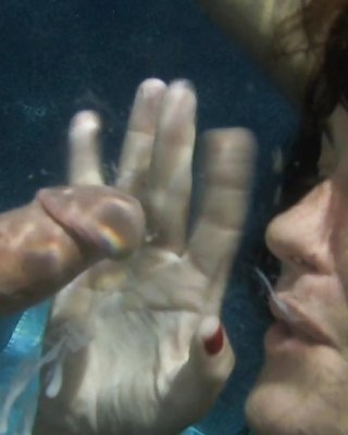 Underwater Sex