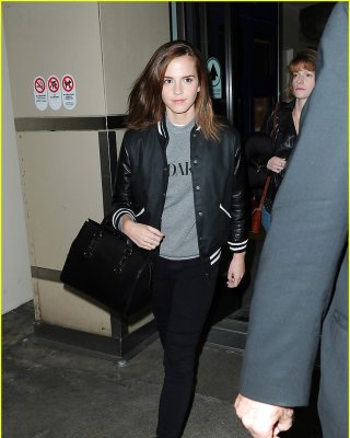 Emma Watson Am Lax Flughafen 16. Oktober 2013 #22270733