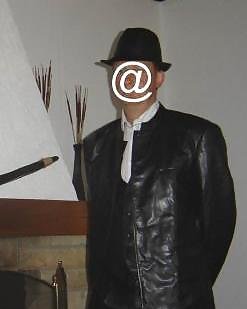 Mich In Leder #11064901