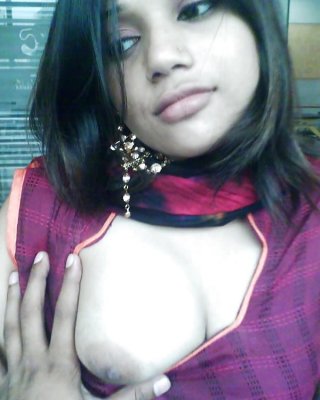 320px x 400px - Cute indian teen flashing boobs Porn Pictures, XXX Photos, Sex Images  #233222 - PICTOA