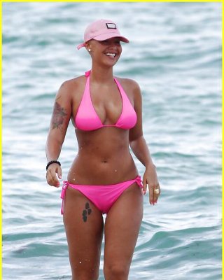 Amber Rose Sexy