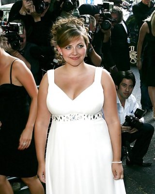Vollbusige Brit Celebs - Charlotte Kirche #19491477
