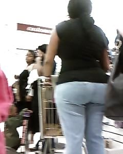 Thick Ass African Milf 1