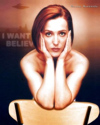 Gillian Anderson 6