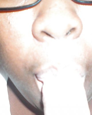 Sie Saugt Hahn Auch Gut Und Schluckt #21194672