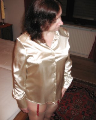Vintage Satin Sex - Wife in Satin Blouse and Vintage Bra Porn Pictures, XXX Photos, Sex Images  #1224369 - PICTOA