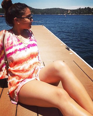 Vanessa Hudgens #20696983