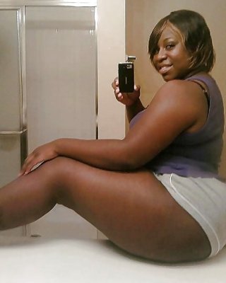 HIPS,ASS,THIGHS SO PHAT,IT SHOULD BE AGAINST THE LAW!!!--I I #11499384