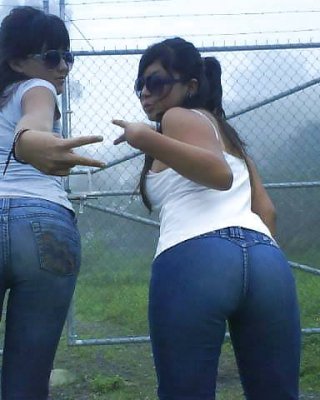 Latina Ass In Jeans 2