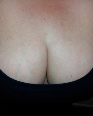 Milf Lateshay 36 G Schlaffe Floppy Titten Natürliche #9933651