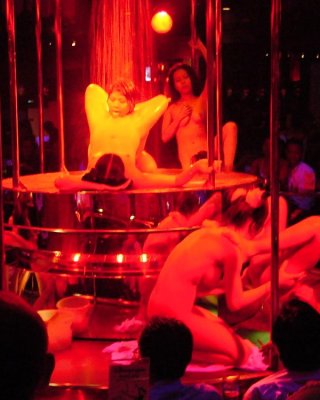 Lesbien Show In Thai-Bar #3556396