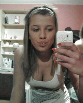 Niedlich Serbisch Jugendlich Miljana Stevanovic #15462319