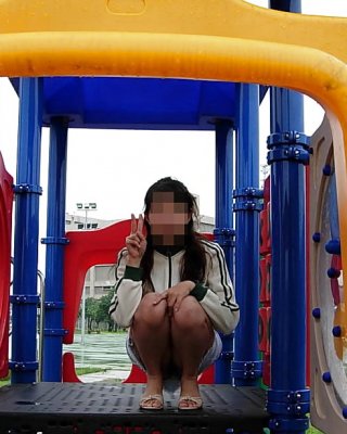 Taiwanese Slut Outdoor Pics 