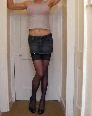 Kurzen Rock Und High Heels #16874037