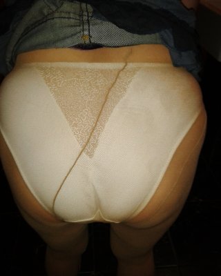 Oma In Strumpfhosen #22350936