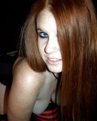 BUSTY REDHEAD GOTHIC TEEN