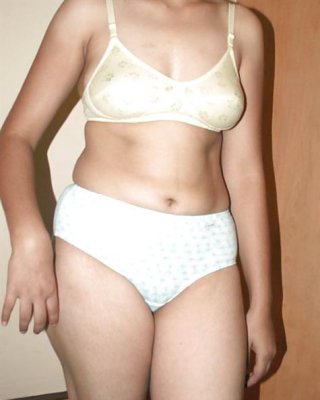 Indian Aunty Zeigen #4372966