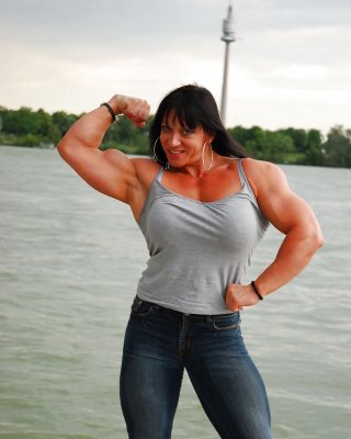 Sexy Female Muscle - Jana Linke Sippl