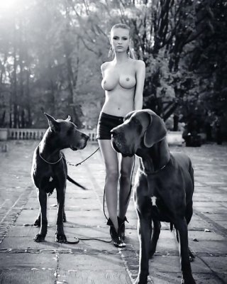 Frau... #9998362