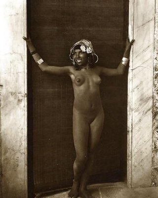 Vintage Erotic Photo Art 3 - Arabian Girls C. 1900 - 1930