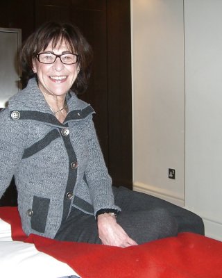 Oma Schlampe Haarige Muschi #11324068