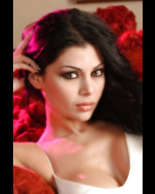 Хайфа Уахбидің порно фотосы